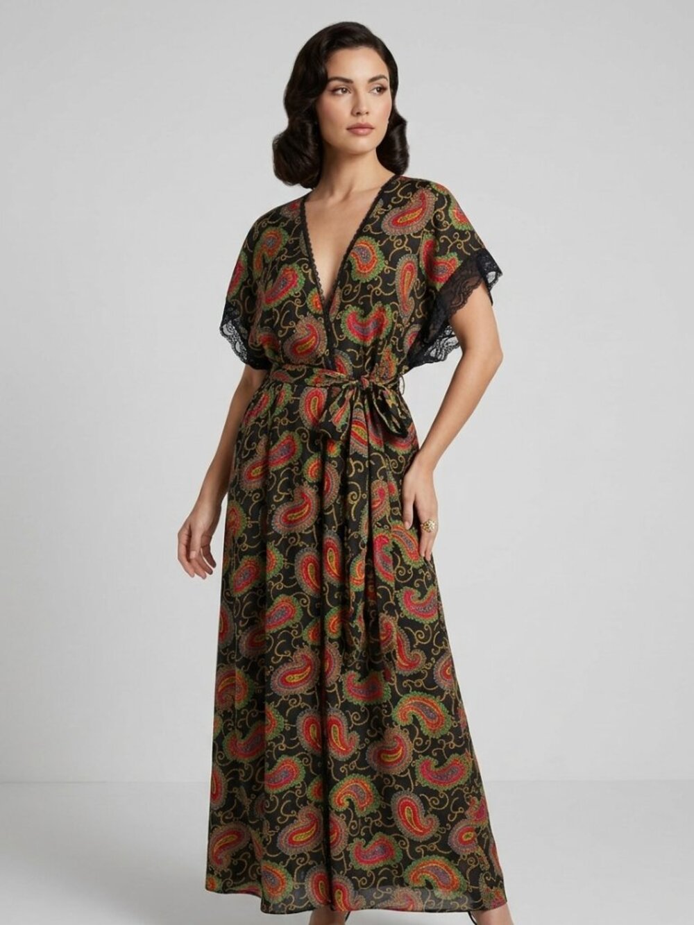 Lucie Ann II Vintage Paisley Maxi Robe Kaftan - One Size